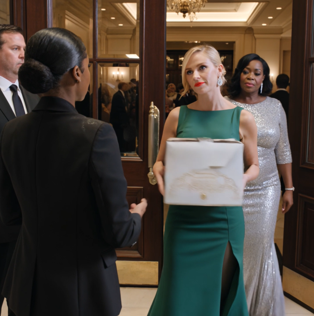 My Parents Spent $24,000 On My Brother’s Birthday And Left Me Off The Guest List — Even Though We Were Born Twelve Minutes Apart On The Same Day. My Mom Said, “We Can Only Afford One Party,” So I Let Them Have Their Ballroom… And By 1 A.M., My Brother’s Name Was Lighting Up My Phone.